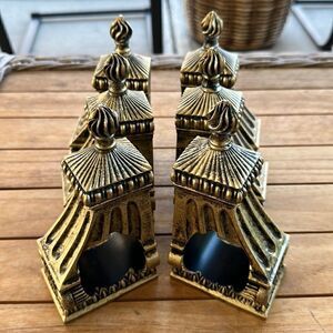 High End Ornate Pair of Corbels (2)